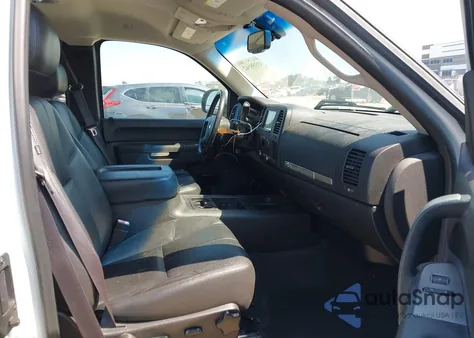 2013 Chevrolet Silverado 1500 Lt z USA, uszkodzony, nr VIN 1GCRCSE02DZ403871